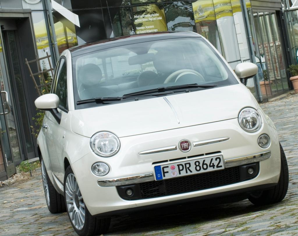Fiat 500 feiert in München Open-Air-Geburtstagsparty