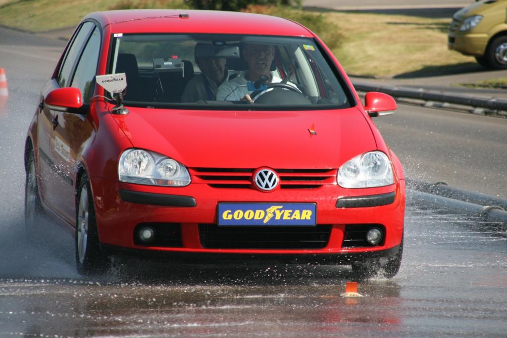 Goodyear ''Vector 4Seasons'': Besseres Gewissen für Wechselmuffel