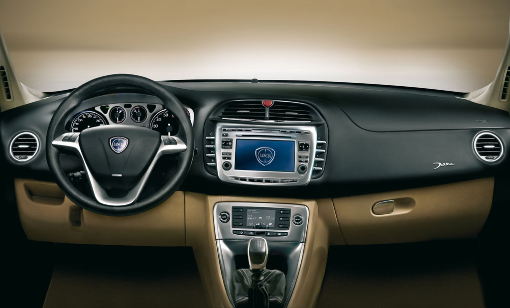 Lancia Delta: Eleganz für die Kompaktklasse