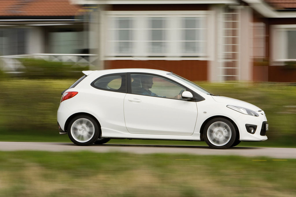 Mazda2: Drei Türen für mehr Sportlichkeit 