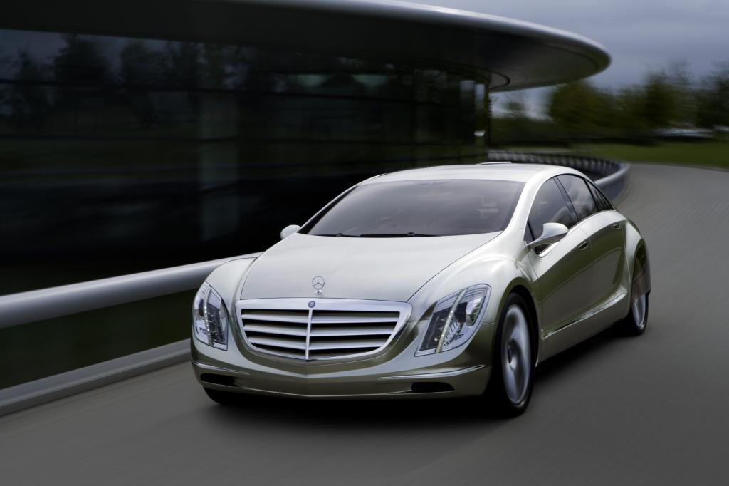 Mercedes-Benz F 700: Reise in die Zukunft 