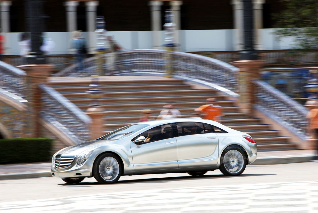 Mercedes-Benz F 700: Reise in die Zukunft