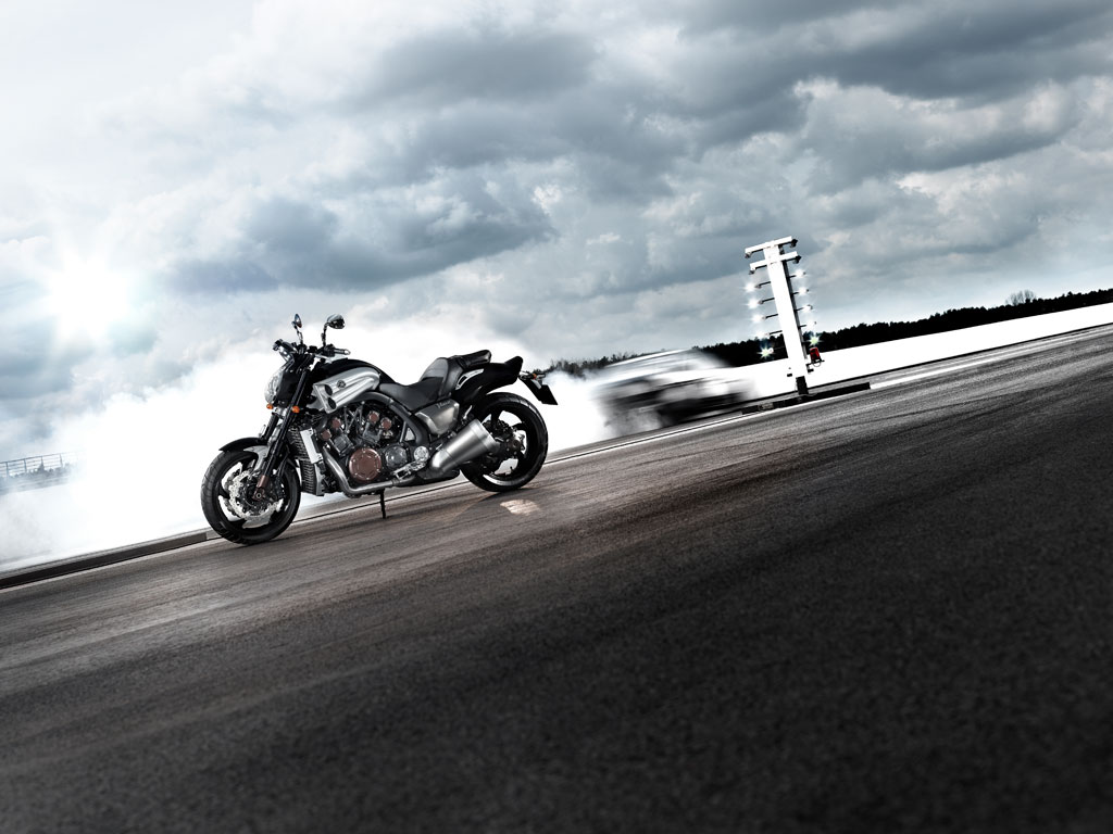 Neue Yamaha VMAX mit 200 PS