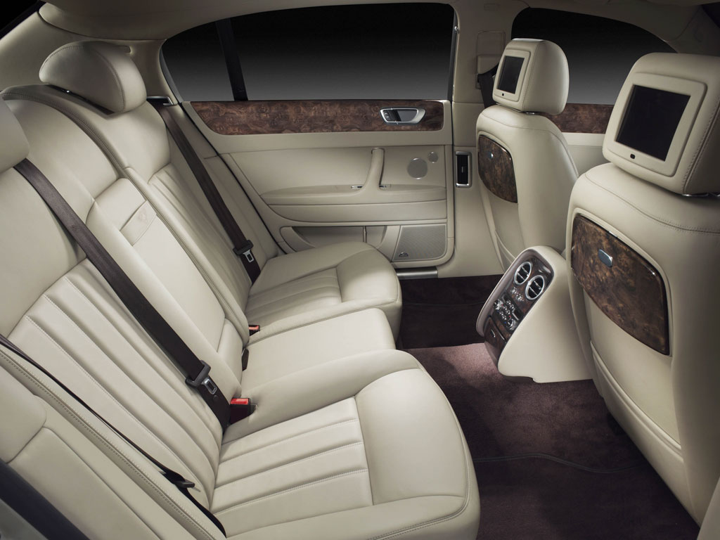 Neuer Bentley Continental Flying Spur Speed ist 322 km/h schnell 