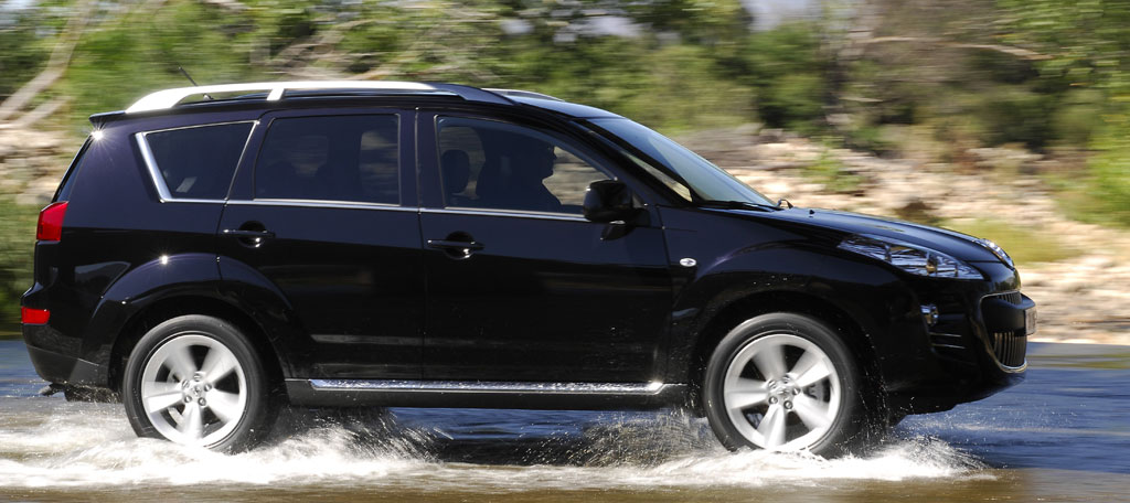 Peugeot 4007 Platinum ab Juli auf Wunsch mit Automatik 