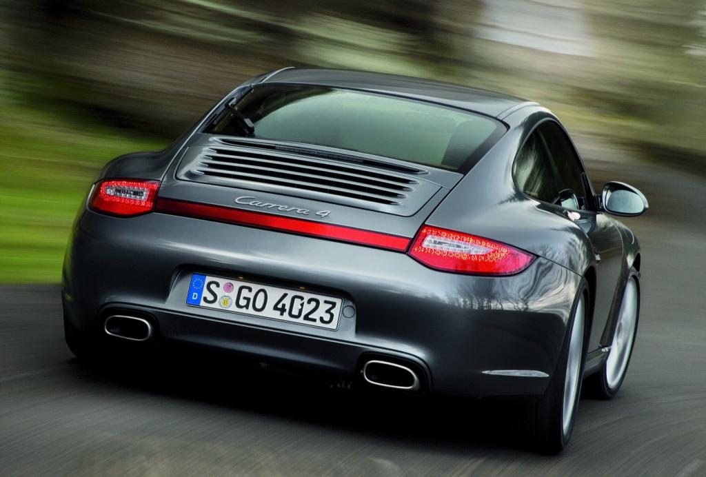Porsche präsentiert Carrera 4 mit elektronisch geregeltem Allradantrieb