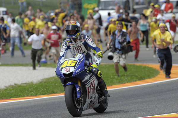 Rossi bleibt vorsichtig: Pedrosa ist noch sehr nahe