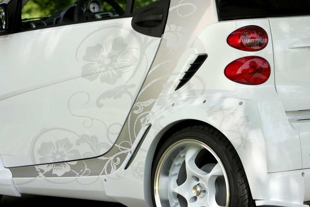 Smart Fortwo Cabrio wird breit getunt