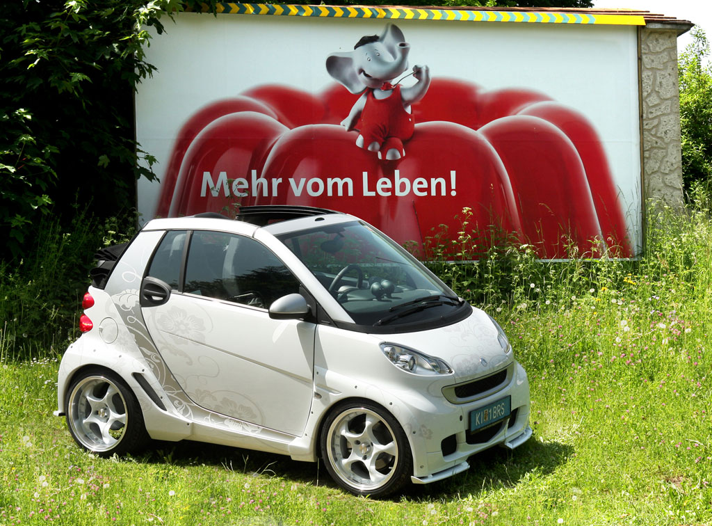 Smart Fortwo Cabrio wird breit getunt