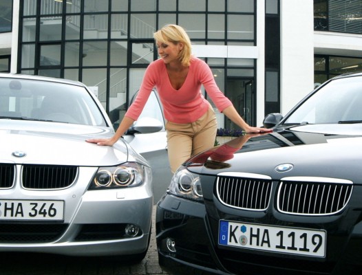 Verheugen: Autos werden in vier Jahren mindestens 2000 Euro teurer