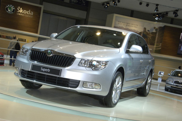 Ausstellung für den Skoda Superb 