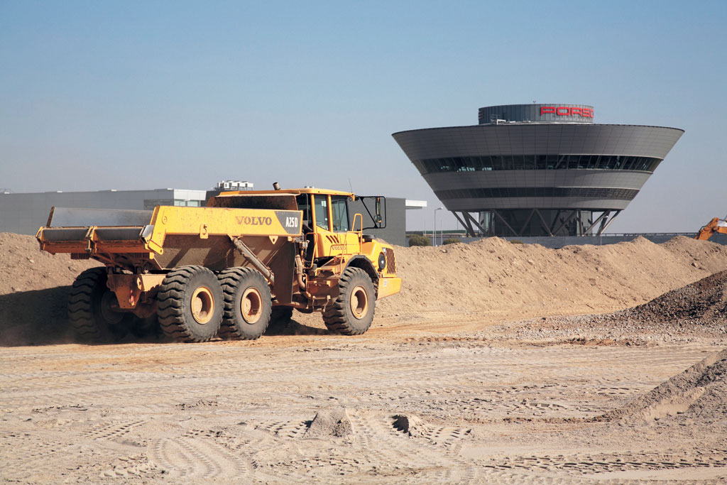 Bauarbeiten für die Panamera-Montagehalle