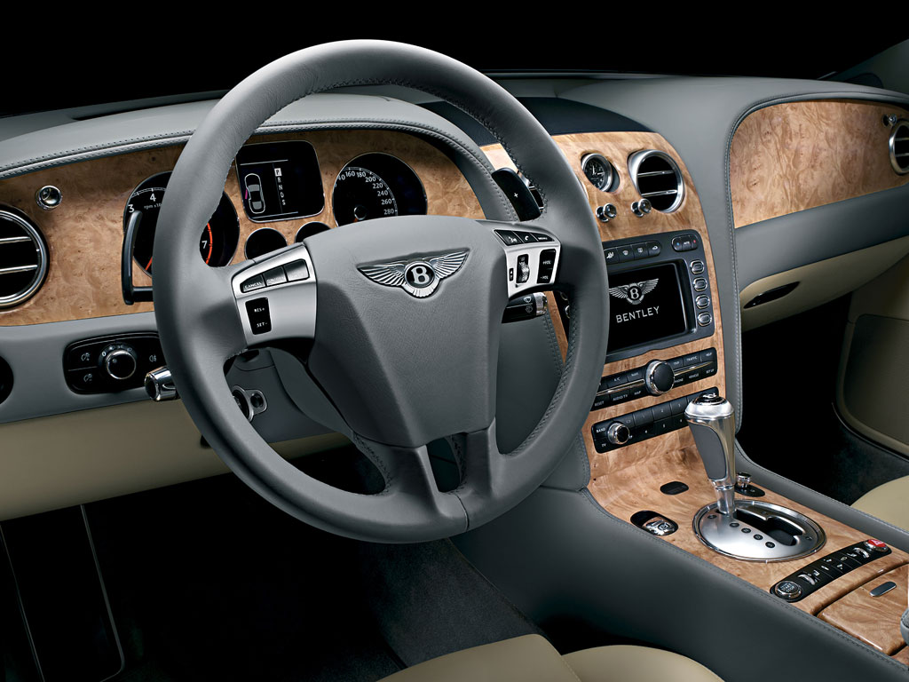 Bentley Continental Speed feiert Premiere in London 