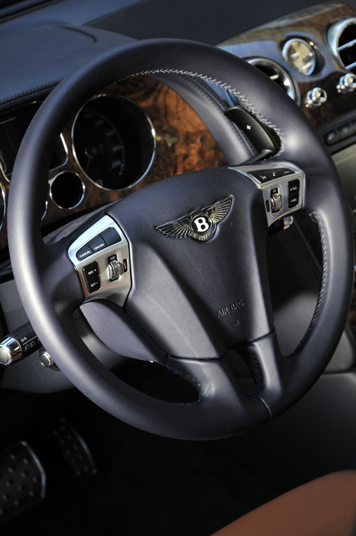 Bentley Continental Speed feiert Premiere in London 
