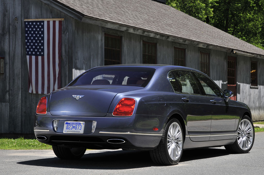 Bentley Continental Speed feiert Premiere in London 