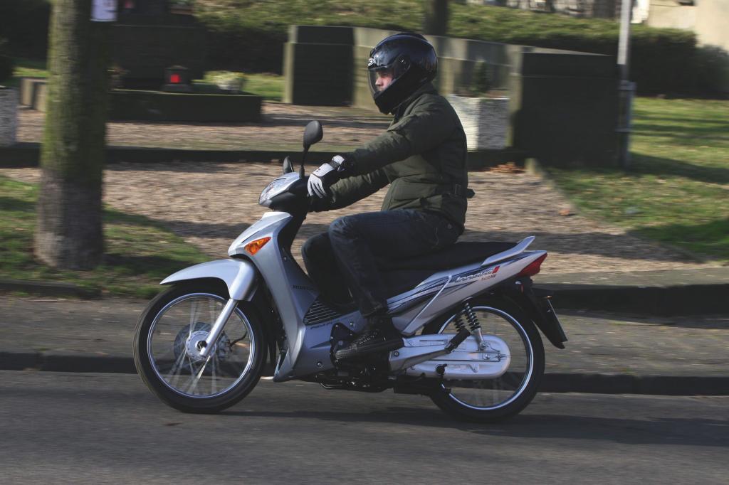 Fahrbericht Honda Innova 125: Das Wirtschaftswunder 