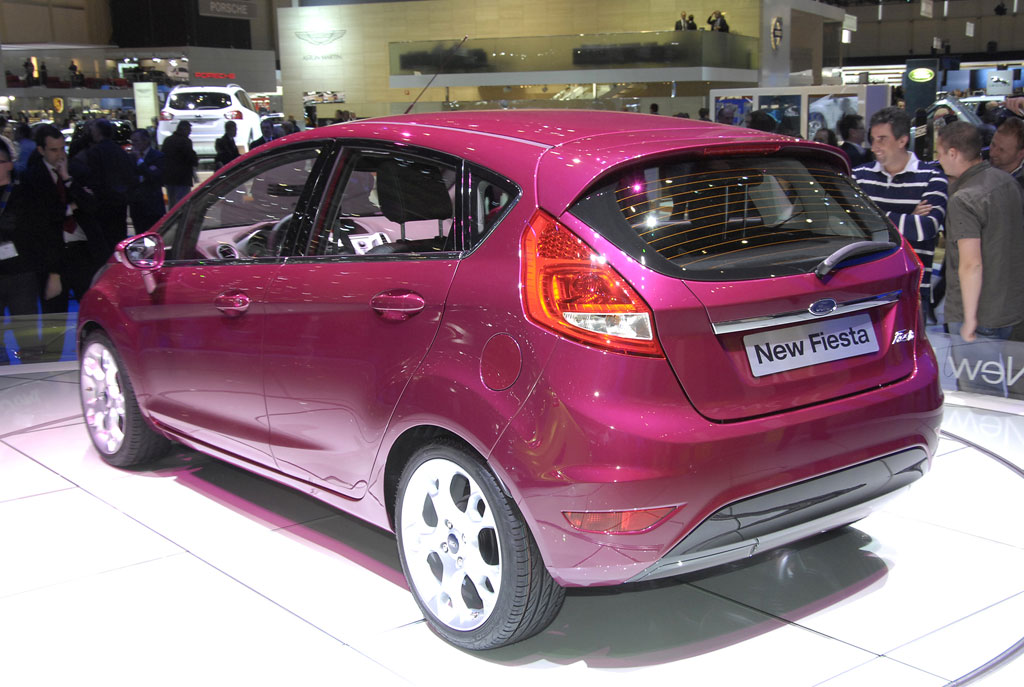 Ford zeigt ein riesiges Herz für den neuen Fiesta