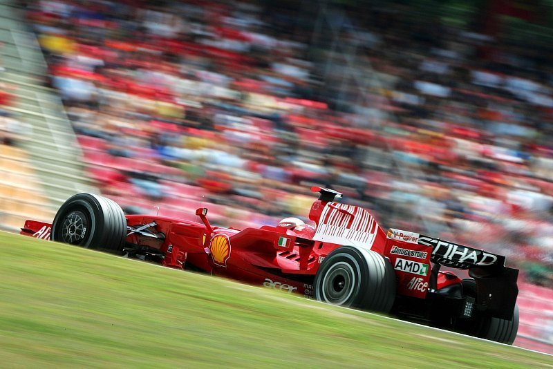 Hamilton & Massa auf Erfolgskurs: Finnen auf Abwegen