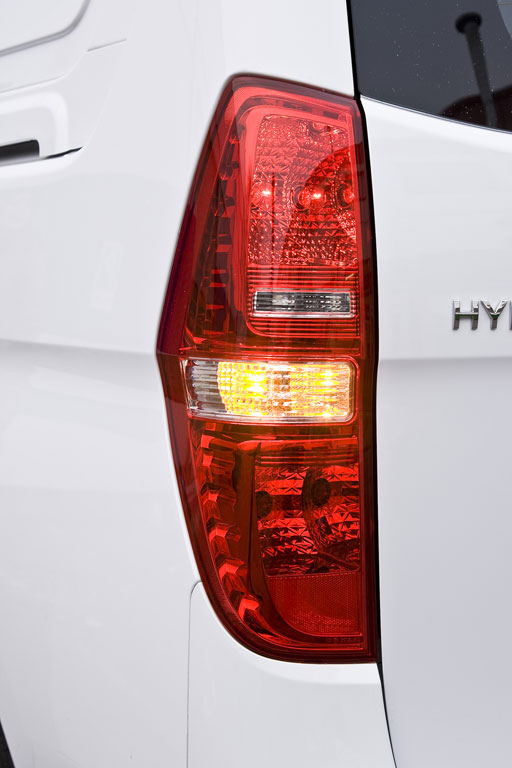 Hyundai H-1 jetzt auch als Kleinbus