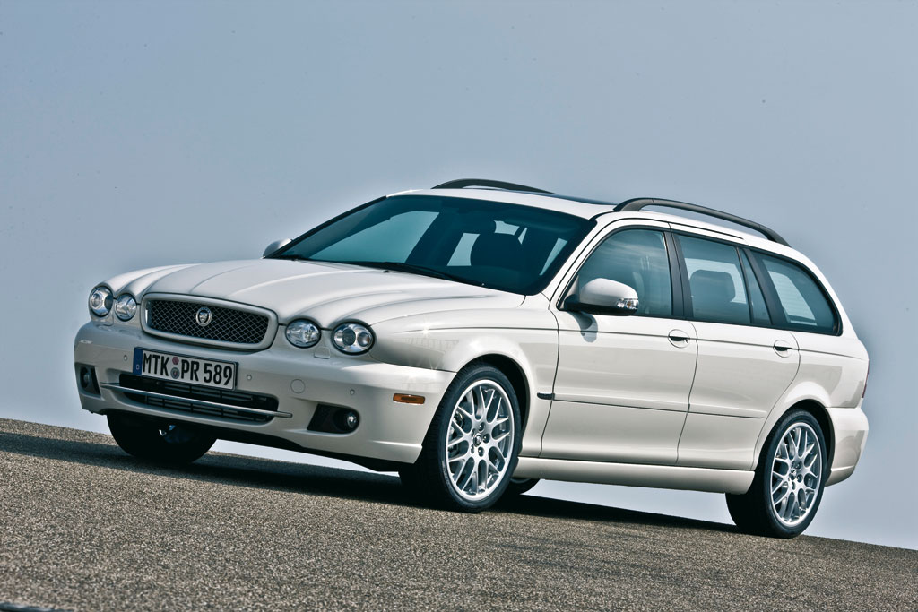 Jaguar X-Type mit 500 neuen Komponenten