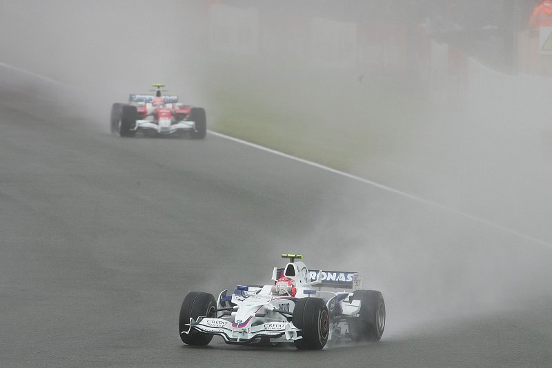Kubica konnte nicht schwimmen: Aquaplaning