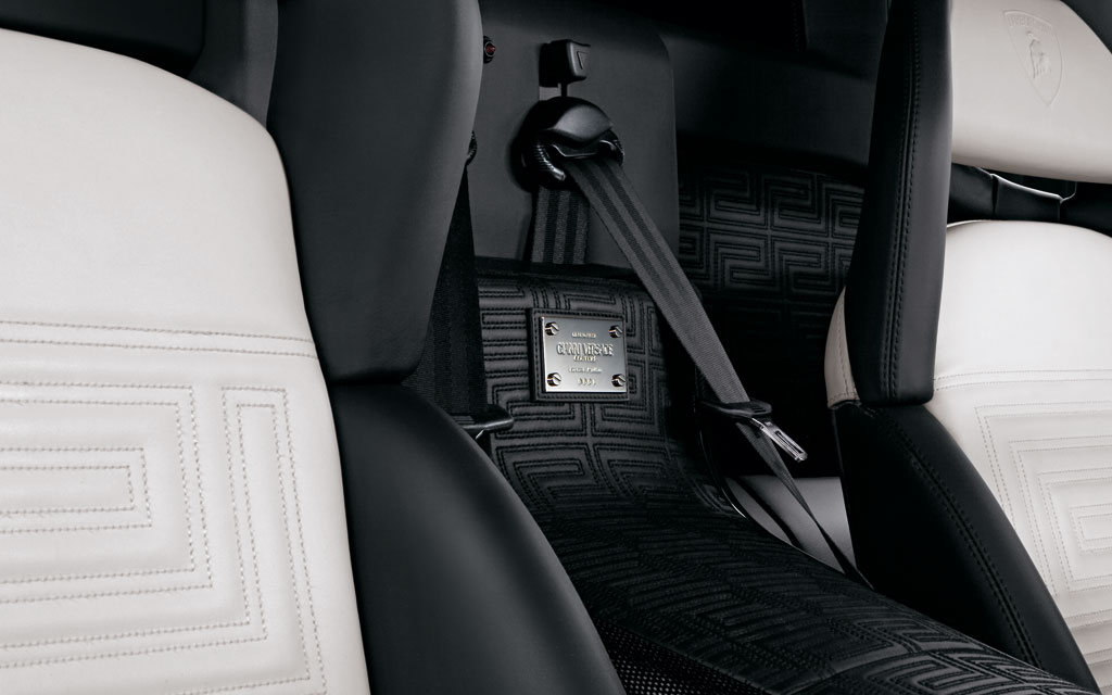 Lamborghini im Versace-Stil