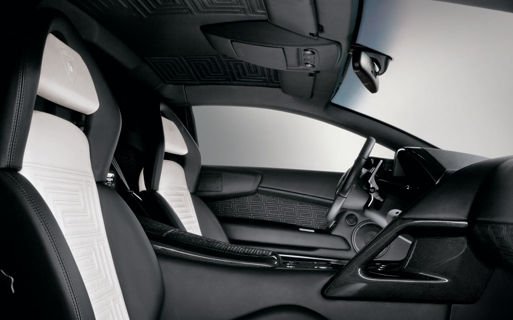 Lamborghini im Versace-Stil