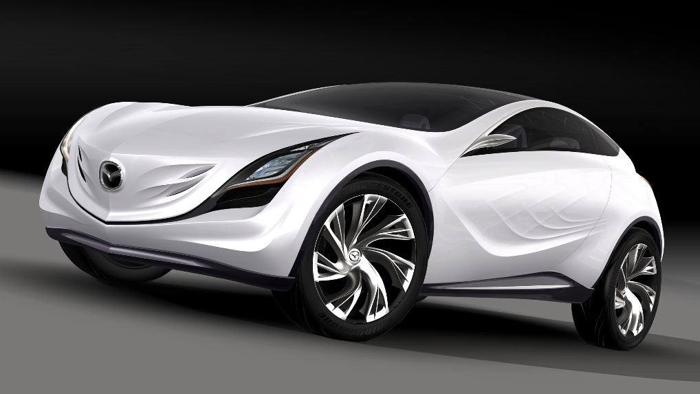 Mazda stellt in Moskau die Studie Kazamai vor