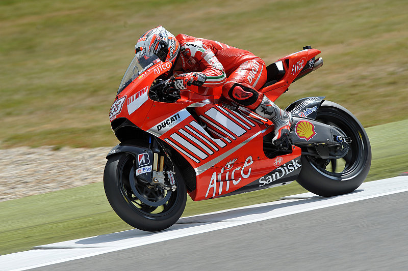 Melandri bleibt vorerst Ducati-Fahrer: Zumindest bis zur Sommerpause