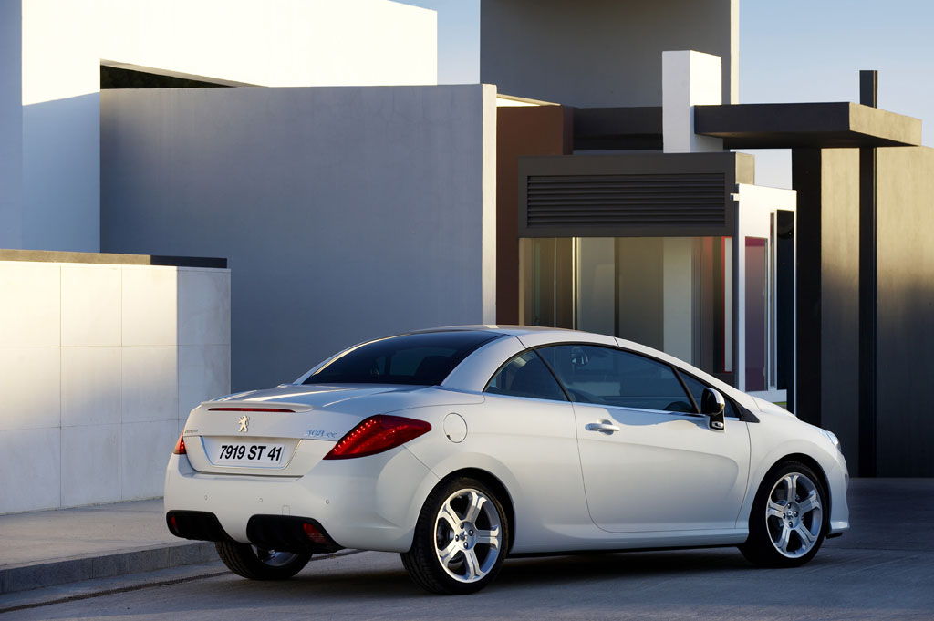 Peugeot zeigt das Modell 308 CC