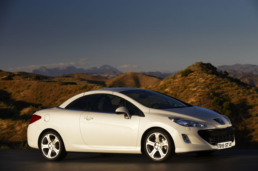 Peugeot zeigt das Modell 308 CC 