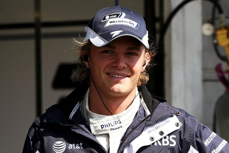 Rosberg drängt Williams: Galgenfrist 2009