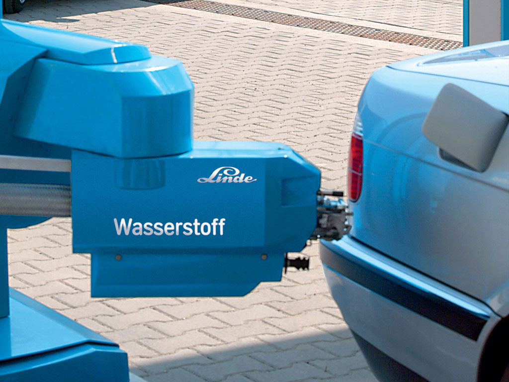 Studie soll Chancen von Wasserstoffautos klären 
