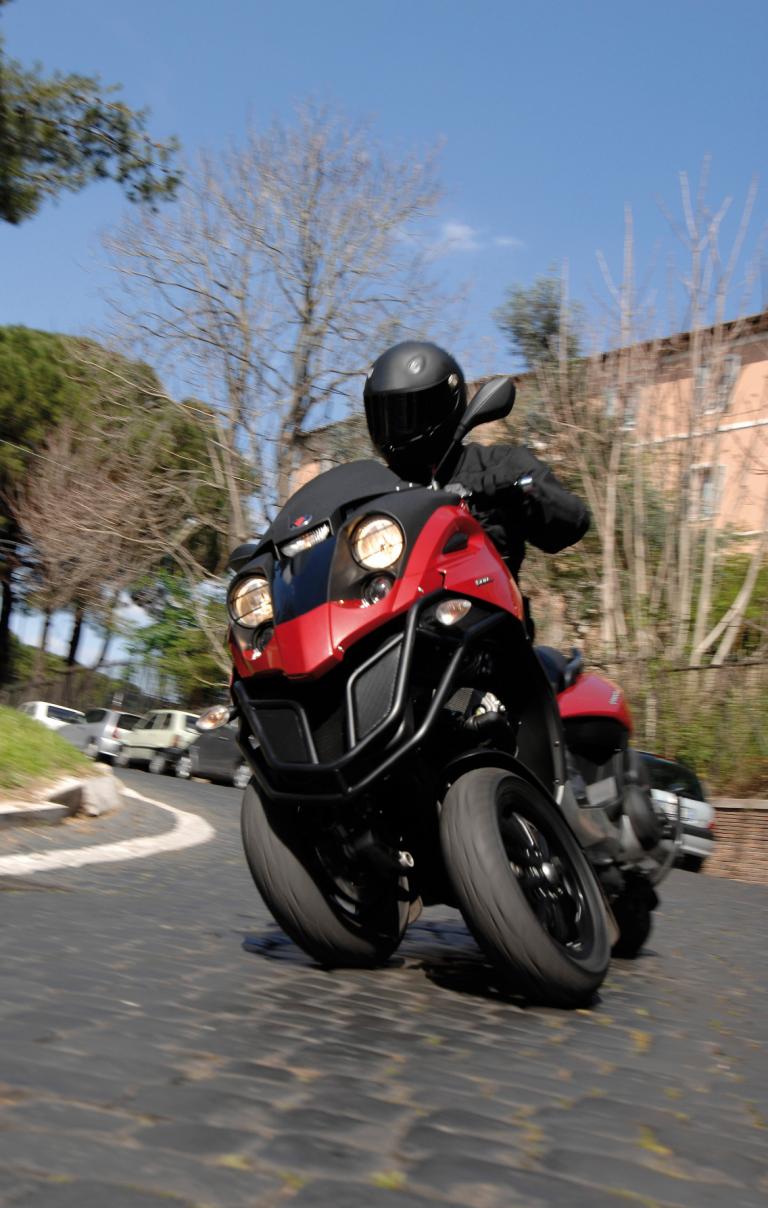 Vorstellung Gilera Fuoco 500: Aller guten Dinge sind drei