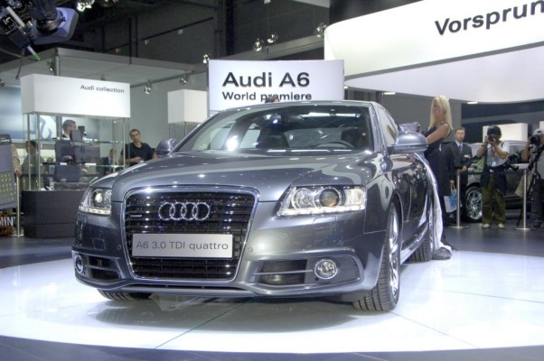 Überarbeiteter Audi A6 in Moskau vorgestellt