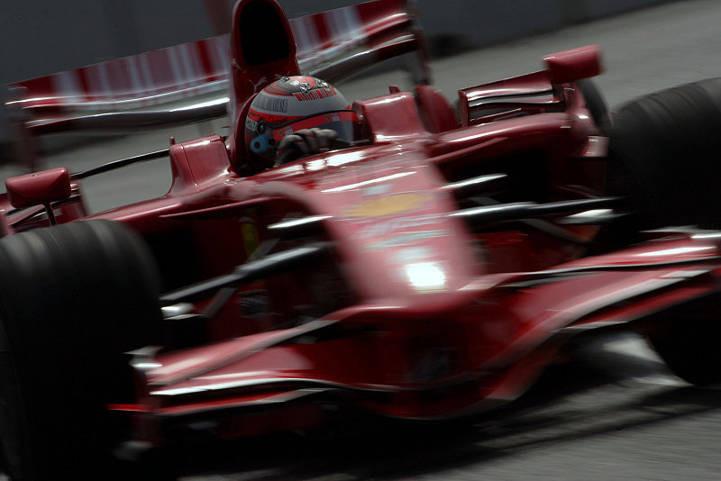 2. Training, Räikkönen Schnellster in Valencia: Schmutzige Angelegenheit