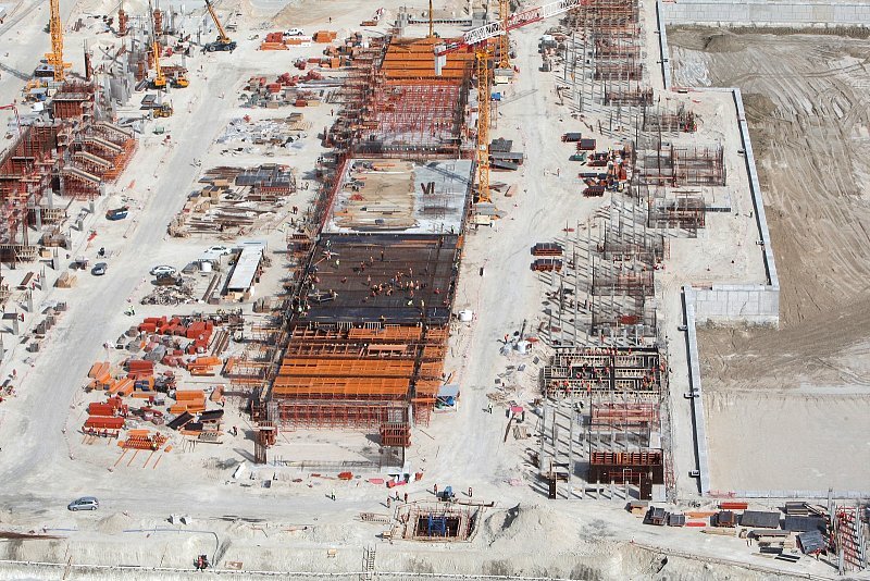 Abu Dhabi liegt im Plan: Keine Verzögerungen