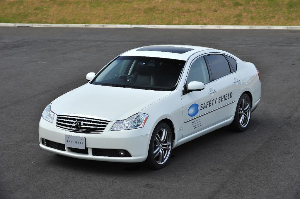 Auch Nissan schafft Technologien für den Rundumschutz