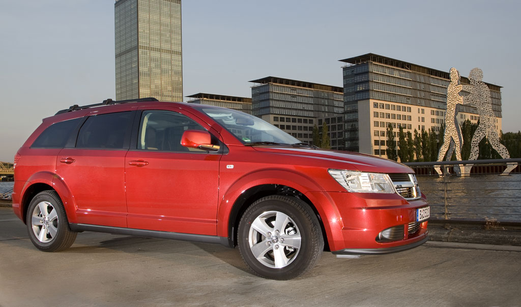 Dodge Journey erhält Allradantriebssystem von BorgWarner 