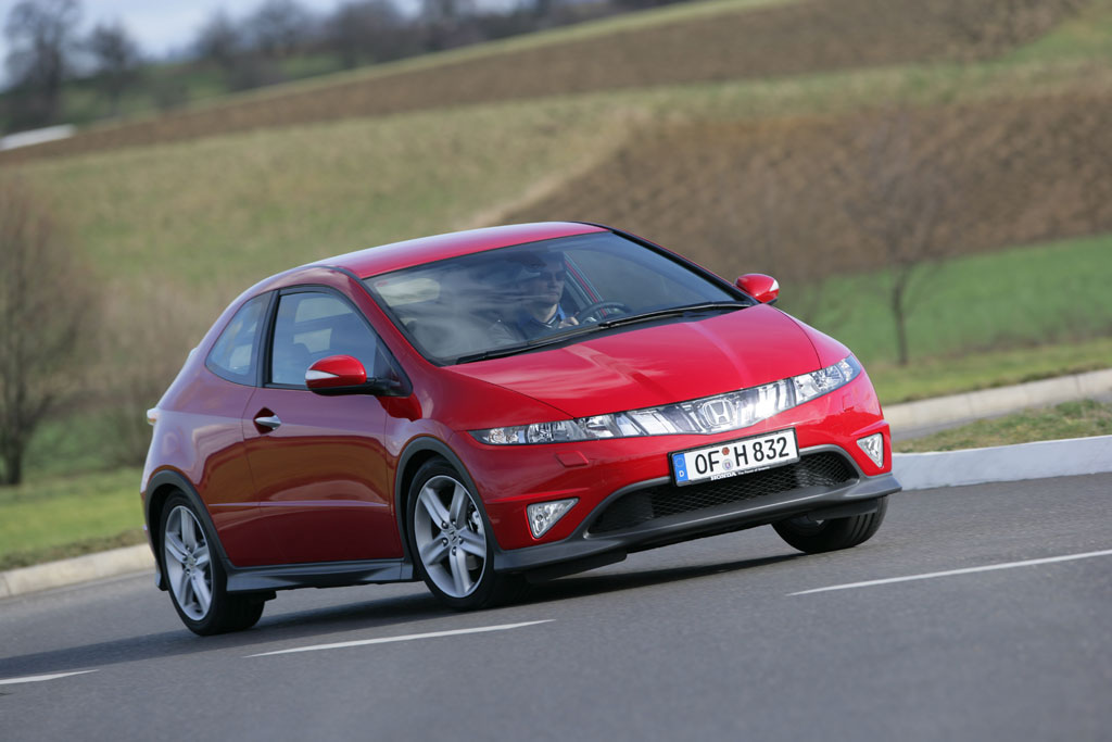 Fahrbericht Honda Civic 1.8 Executive: ''Spacig'' auf der Straße 