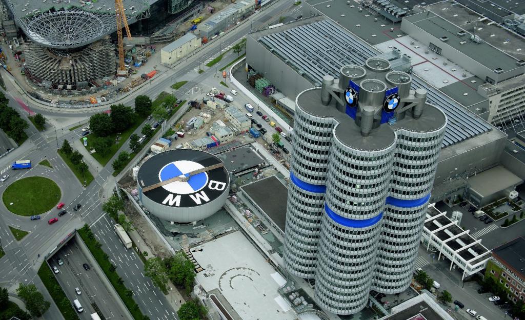 Feuerwehreinsatz in der BMW-Welt