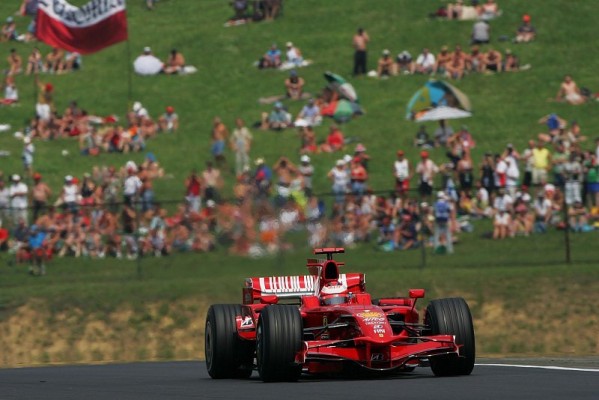 Massa neues Ferrari-Zugpferd: Räikkönen außer Form