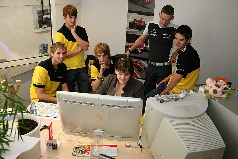 Nachwuchsrennfahrer als Journalisten: Seitenwechsel