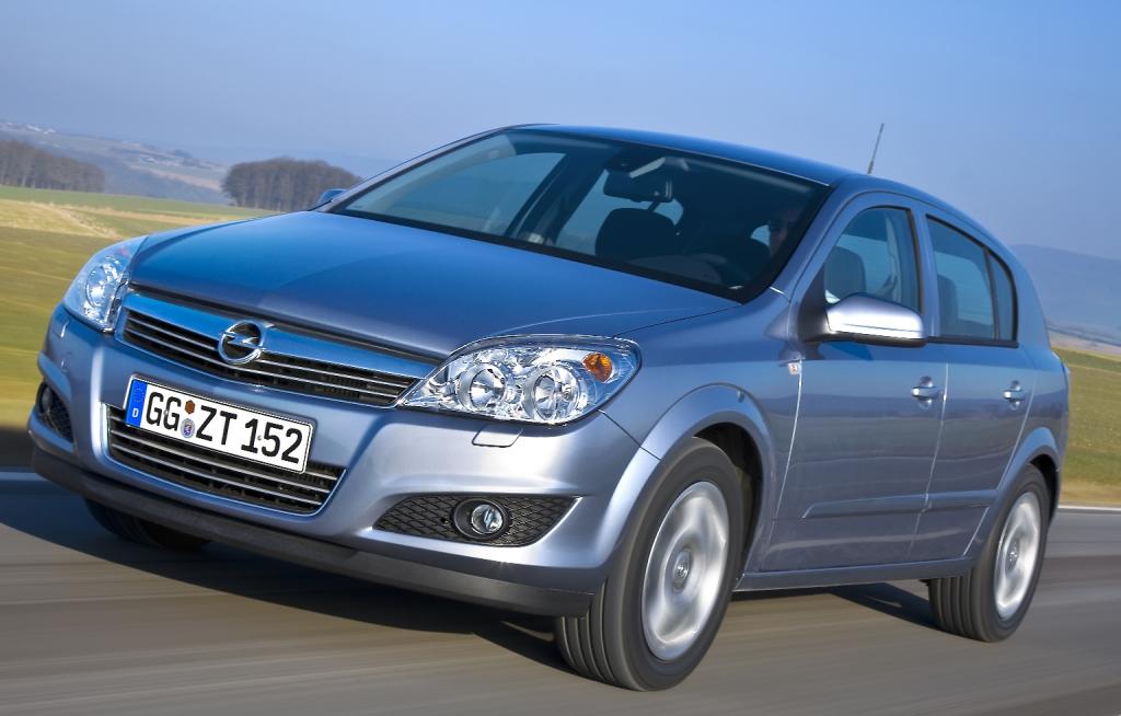 Opel präsentiert Corsa und Astra Ecoflex-Modelle