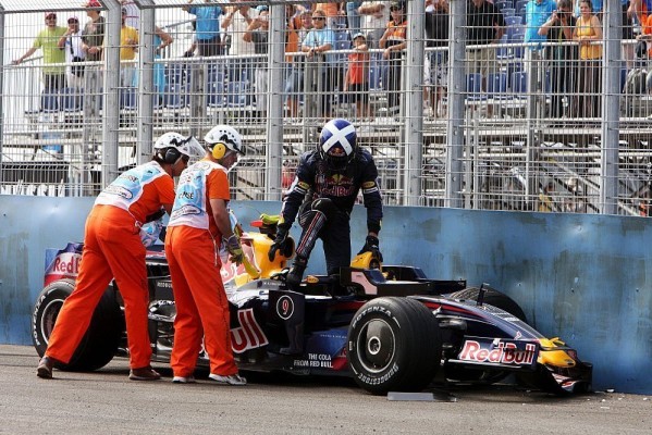 Red Bull fehlt noch Speed: Noch nicht da