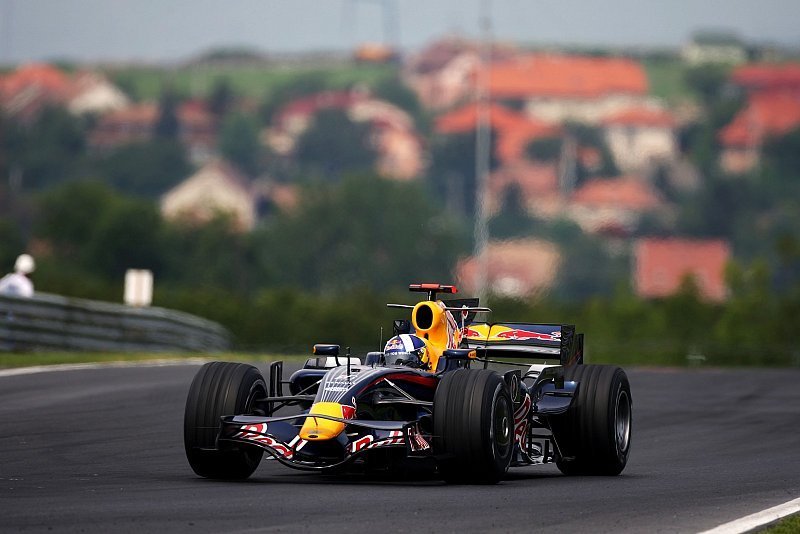 Red Bull wie gefesselt: Paarlauf der Routiniers