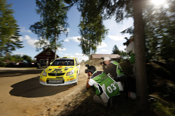 Suzuki vor Rallye Deutschland: Pflichtpunkte