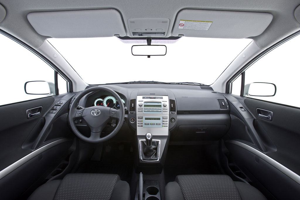 Toyota Plug-In-Hybrid: Tanken aus der Steckdose 