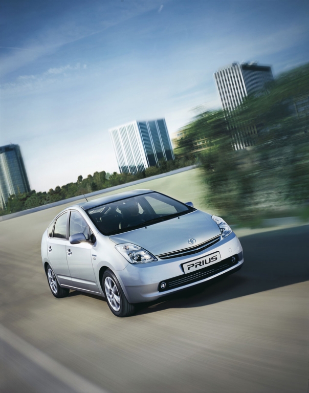 Toyota Plug-In-Hybrid: Tanken aus der Steckdose 