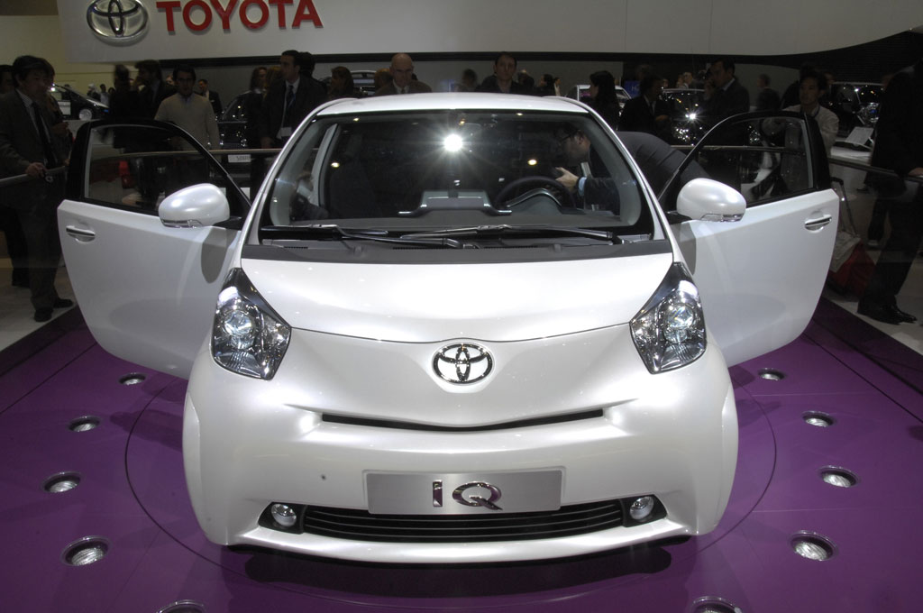 Toyota iQ